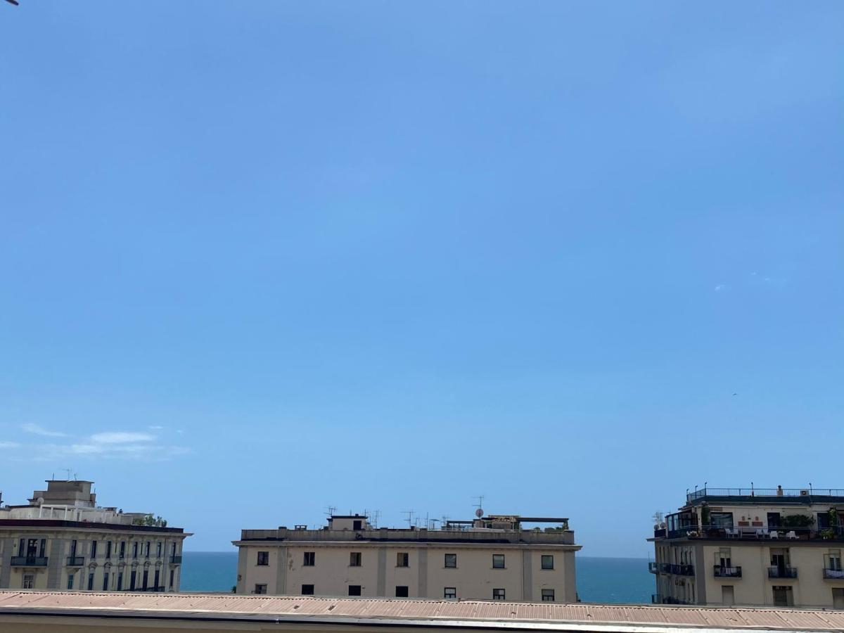 Ferienwohnung Corso Vittorio Emanuele Luxury House Salerno Exterior foto
