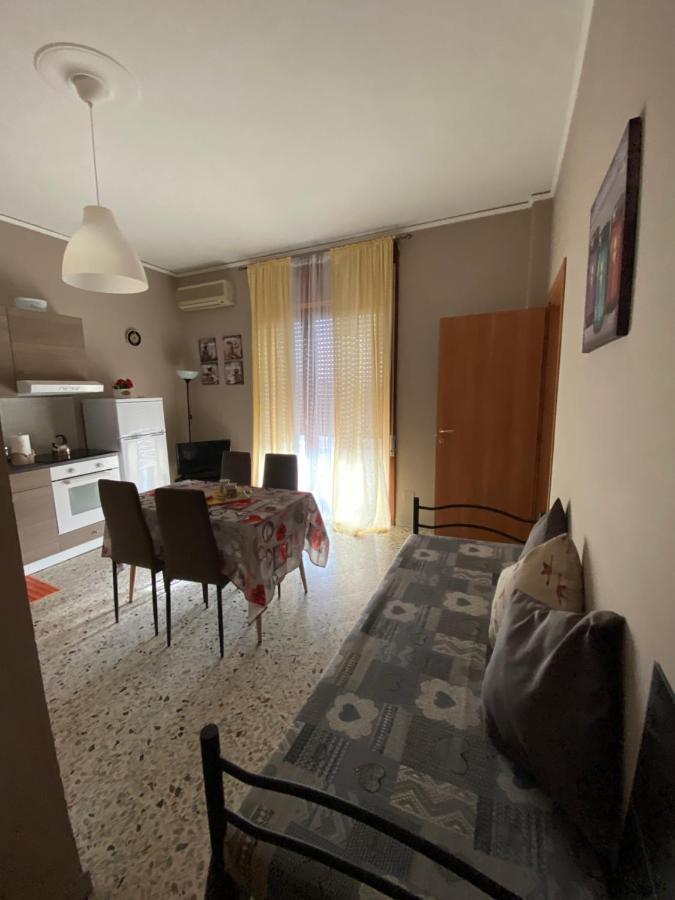 Ferienwohnung Corso Vittorio Emanuele Luxury House Salerno Exterior foto