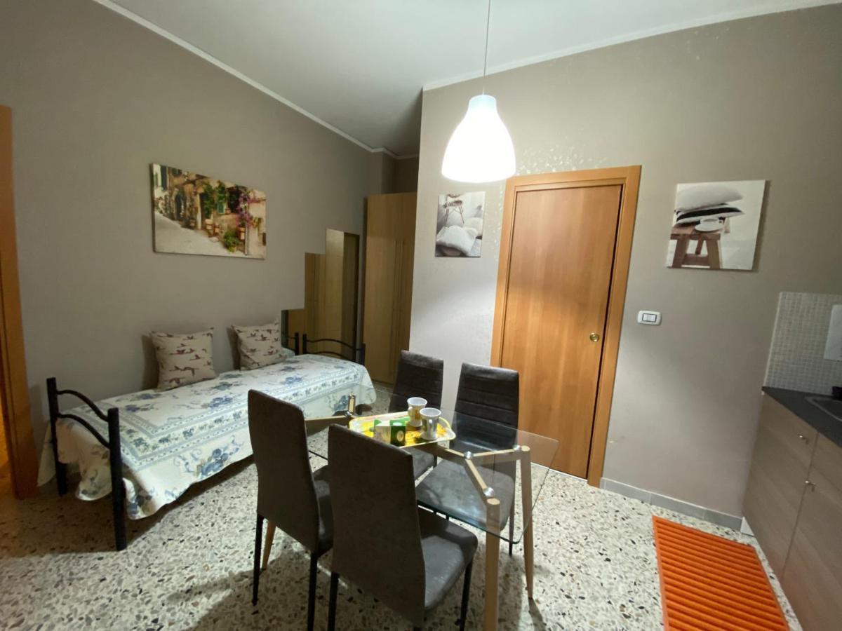Ferienwohnung Corso Vittorio Emanuele Luxury House Salerno Exterior foto