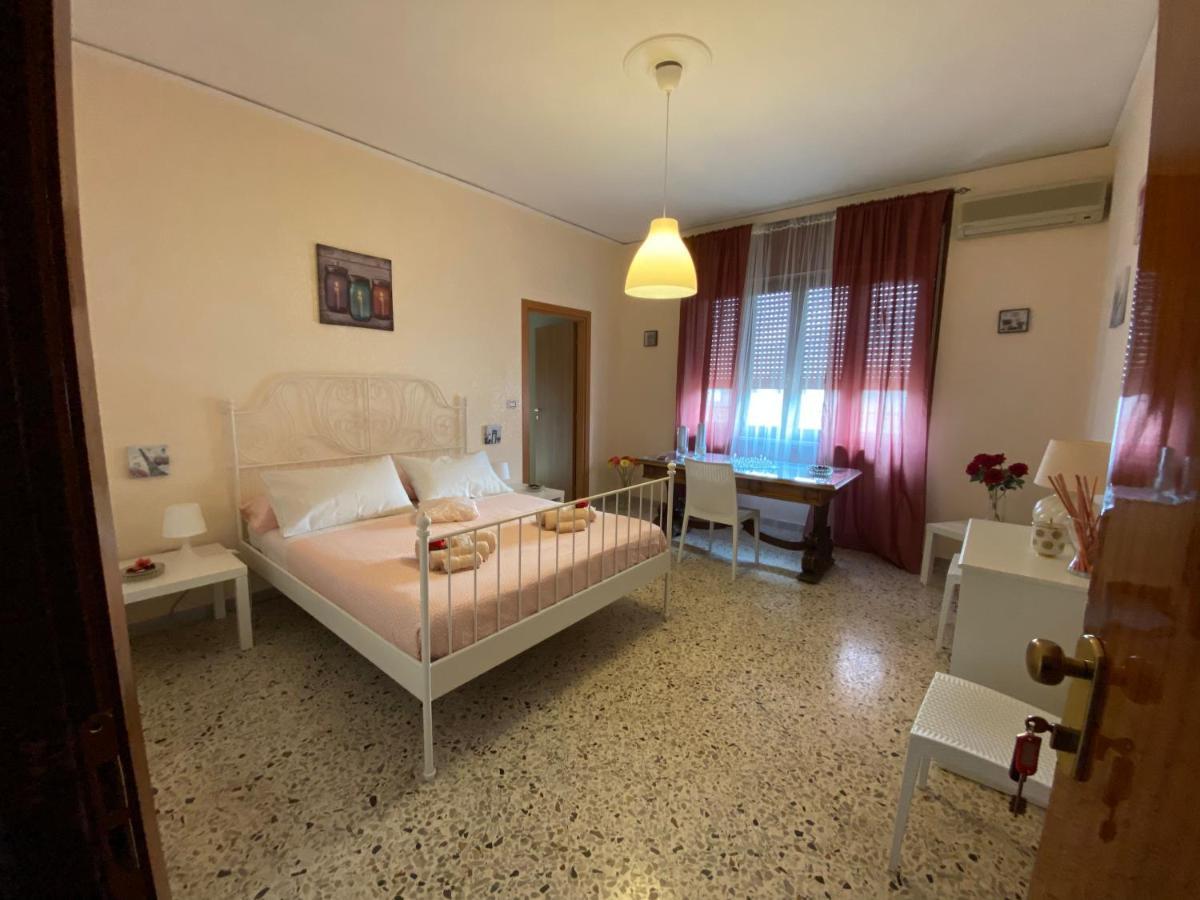Ferienwohnung Corso Vittorio Emanuele Luxury House Salerno Exterior foto