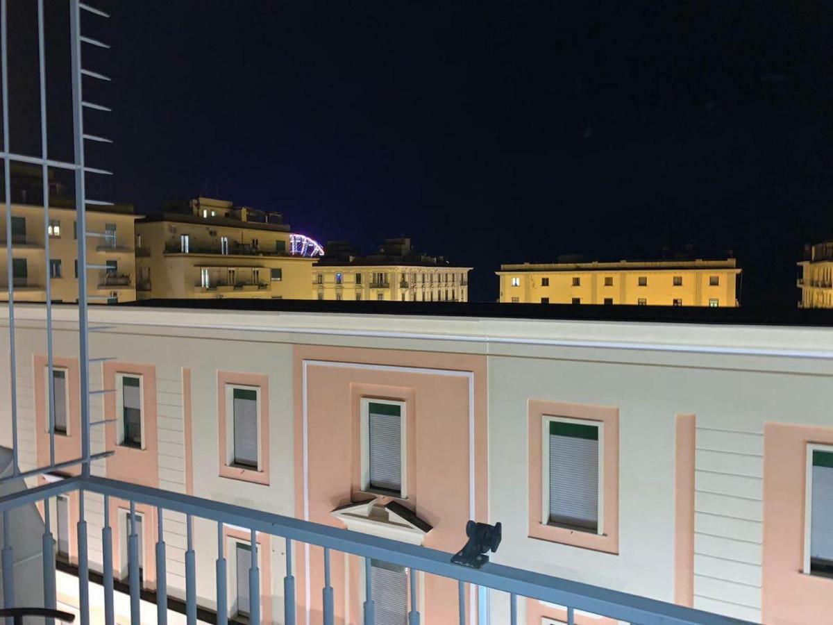 Ferienwohnung Corso Vittorio Emanuele Luxury House Salerno Exterior foto
