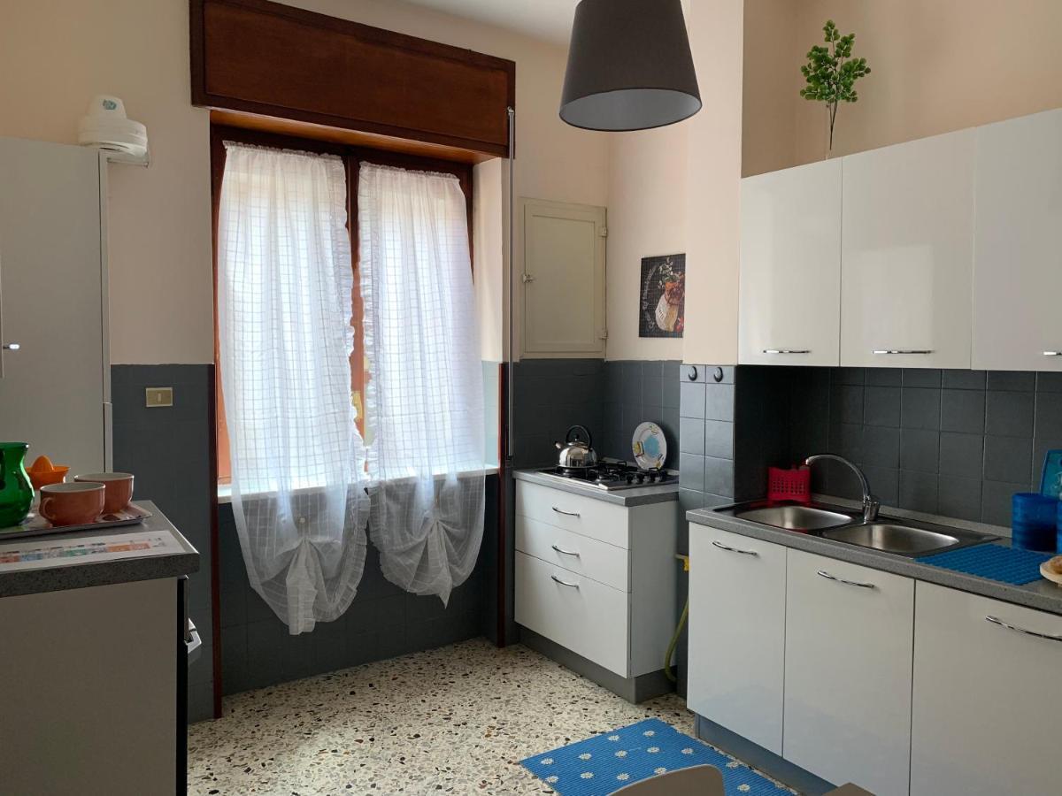 Ferienwohnung Corso Vittorio Emanuele Luxury House Salerno Exterior foto